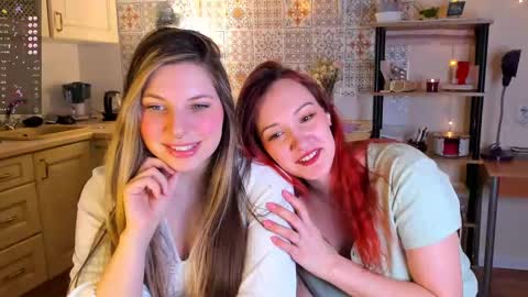 Anya online show from 03/08/25, 11:18