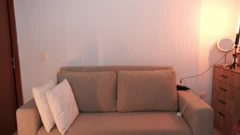 Snapshot of anyacute01 chatting on 04/20/26, 10:33 anya online show from 04/20/26, 10:33
