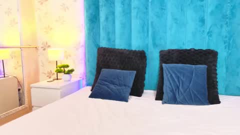 AnyaHappiness online show from 03/18/26, 06:16