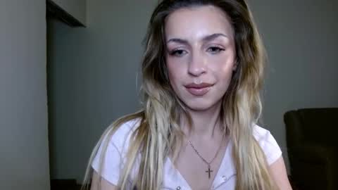 Snapshot of anyamurr chatting on 04/21/26, 06:12 Anya online show from 04/21/26, 06:12