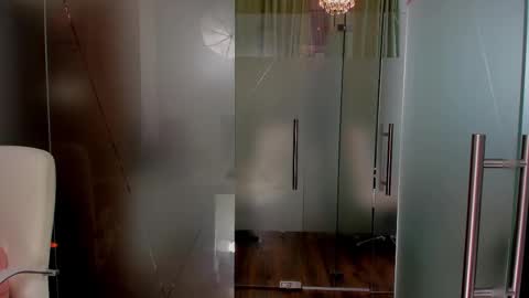 Anya online show from 02/18/25, 11:00