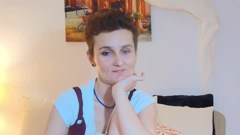 Snapshot of anyaros chatting on 02/10/26, 11:36 Anyaros online show from 02/10/26, 11:36