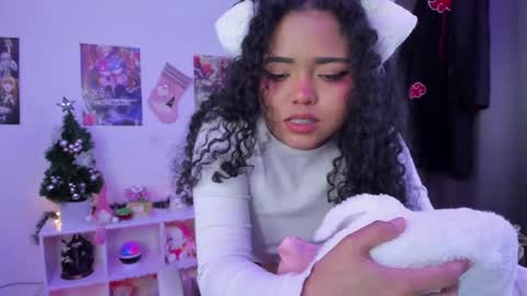 Any online show from 12/03/24, 07:54