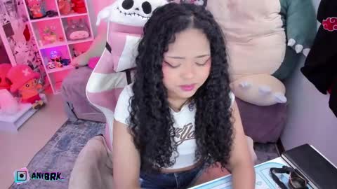 Any online show from 11/22/25, 02:10