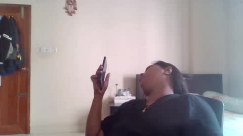 anydanyg online show from 10/25/25, 08:00