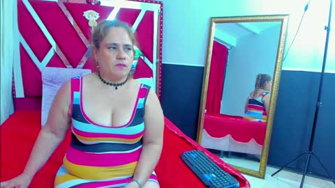 Anyela  online show from 12/30/24, 06:31