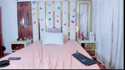 Anyela  online show from 03/10/26, 02:38