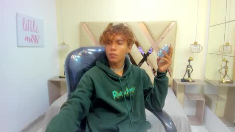 anyelotwink online show from 02/15/26, 01:09