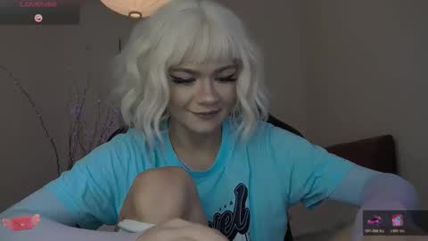 Anykitty online show from 11/26/25, 10:27