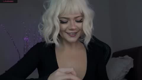 Anykitty online show from 11/27/25, 11:23