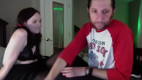 Snapshot of anythingtwice7 chatting on 12/24/24, 02:32 Mikey online show from 12/24/24, 02:32