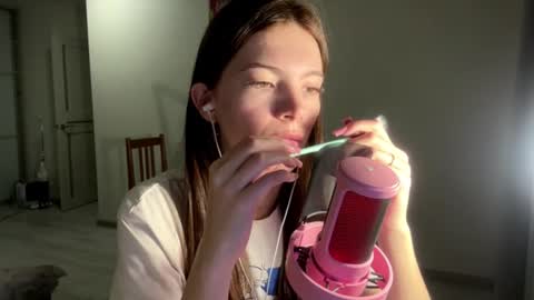 anytka12 online show from 03/03/26, 06:58