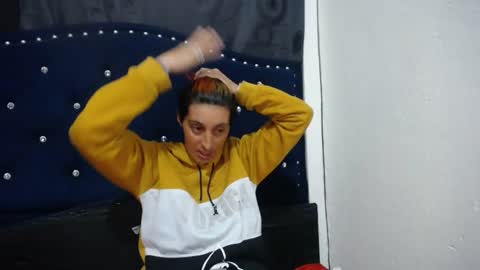 anyu online show from 02/01/25, 07:05