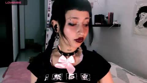 Snapshot of aoi_dandelion chatting on 03/09/25, 02:18 aoi_dandelion online show from 03/09/25, 02:18