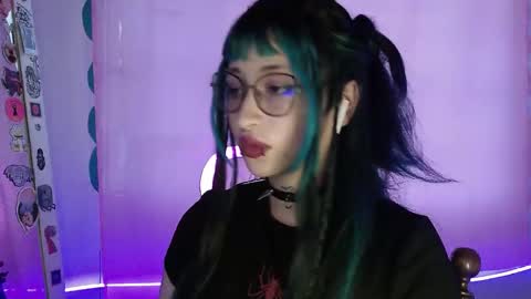 Snapshot of aoi_dandelion chatting on 11/09/25, 10:30 aoi_dandelion online show from 11/09/25, 10:30