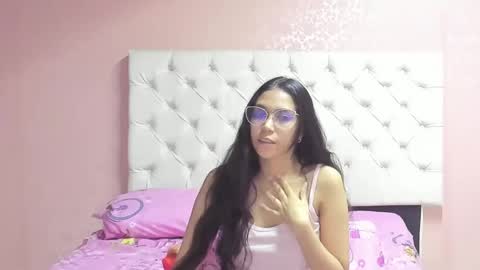 Aome Rainbow online show from 02/15/25, 06:02