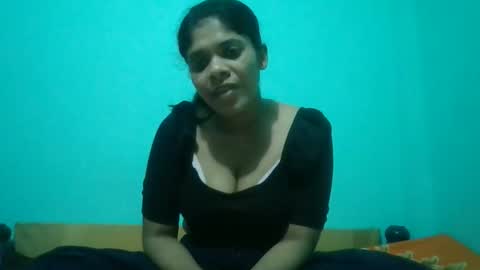 Aparalux online show from 05/10/26, 04:01