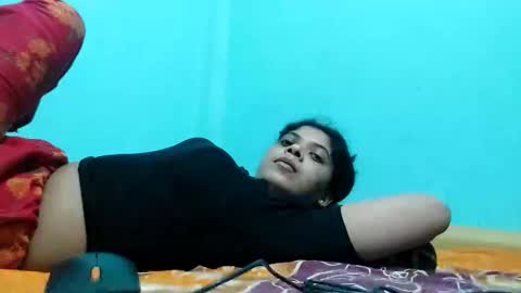 Aparalux online show from 05/11/26, 02:45