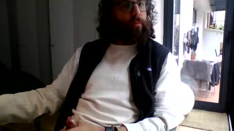 apc_3 online show from 03/12/26, 09:26