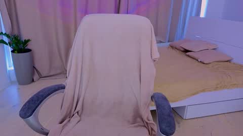 ApheliaStar online show from 03/18/26, 03:15