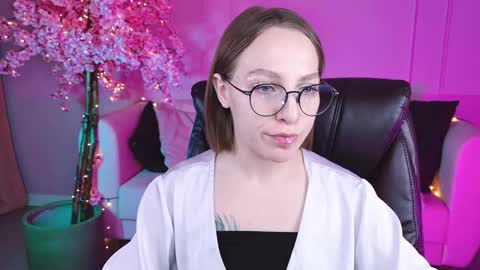 APHEX QUEEN online show from 01/13/25, 01:06