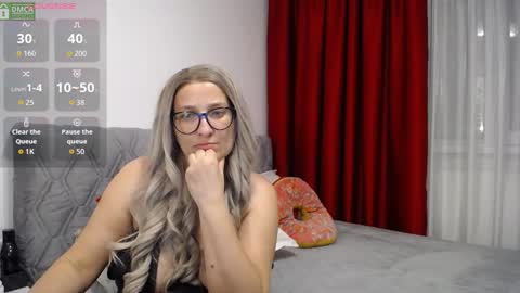 Sarah online show from 02/22/26, 05:55