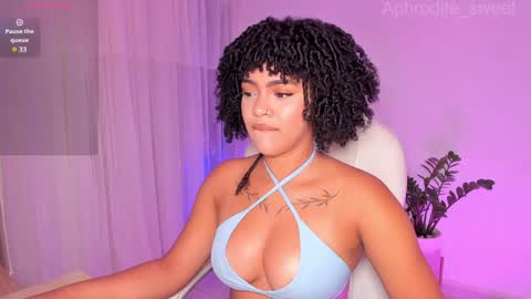 Snapshot of aphrodite_sweet chatting on 01/20/25, 08:07 Karla online show from 01/20/25, 08:07