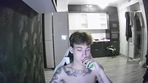 aplant_ online show from 09/19/25, 10:21