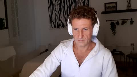 apollobest77 online show from 12/20/24, 12:30