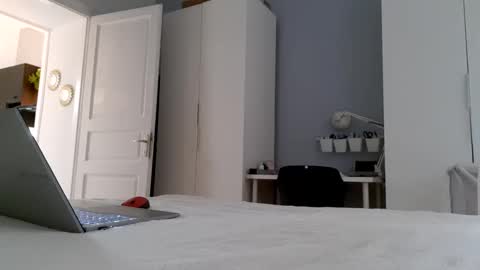 apollobest77 online show from 10/20/25, 11:43