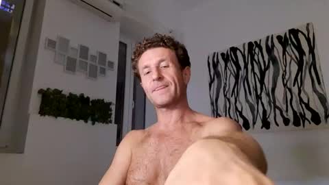 Snapshot of apollobest77 chatting on 02/13/26, 04:47 apollobest77 online show from 02/13/26, 04:47