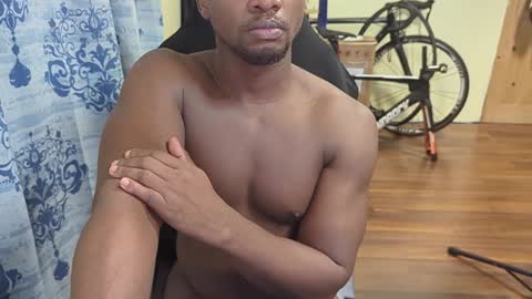 Snapshot of apollodarkmn chatting on 12/15/24, 02:52 apollodarkmn online show from 12/15/24, 02:52