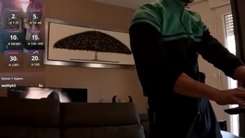 apollonfitx_69 online show from 11/19/25, 07:30