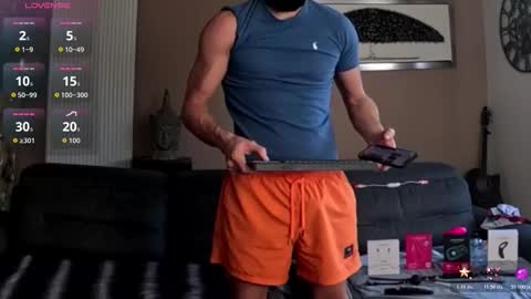 apollonfitx_69 online show from 01/06/26, 08:40