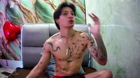 Apolo online show from 02/09/25, 04:18