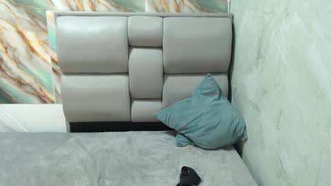 Apolo online show from 09/26/25, 06:45