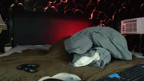 Apolo online show from 10/30/25, 10:43