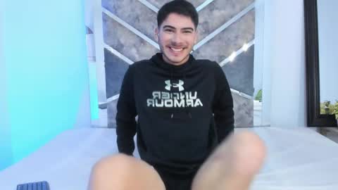 Snapshot of apolo_grayy chatting on 02/03/26, 04:32 Apolo Grayy online show from 02/03/26, 04:32