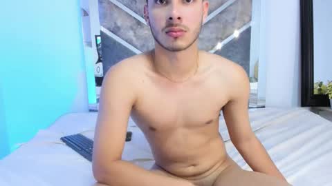 Snapshot of apolo_grayy chatting on 02/03/26, 06:40 Apolo Grayy online show from 02/03/26, 06:40