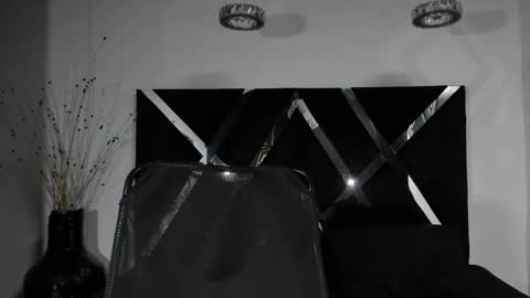 Apolo online show from 09/26/25, 11:03