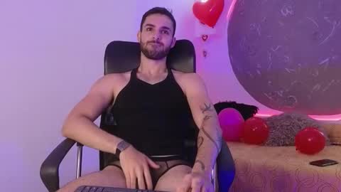 Apolo Lux  online show from 02/14/26, 08:05