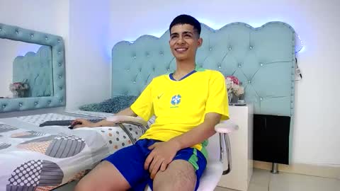 Snapshot of apolo_richards chatting on 02/15/26, 08:38 Apolo Richards online show from 02/15/26, 08:38