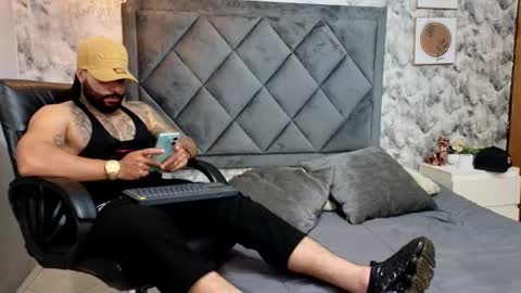 Apolo online show from 10/08/25, 12:30