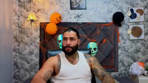 Apolo online show from 10/17/25, 10:45