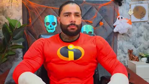 Apolo online show from 10/31/25, 09:16