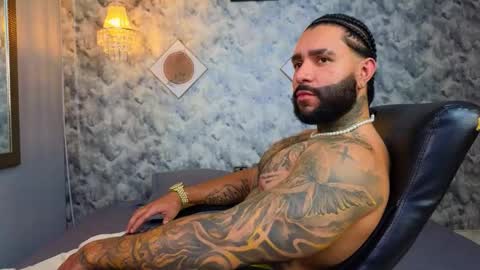 Apolo online show from 12/19/25, 07:54