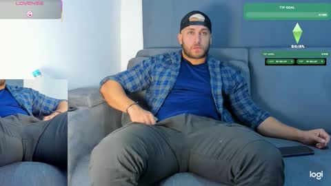 apolo_strange online show from 10/21/25, 09:15