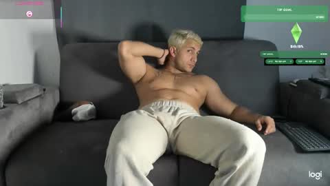 apolo_strange online show from 11/22/25, 06:01