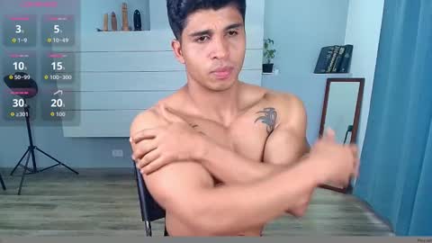 Apolo online show from 11/12/25, 07:13