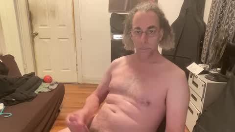 Snapshot of apostrphy chatting on 01/01/25, 12:11 Apostrphy online show from 01/01/25, 12:11